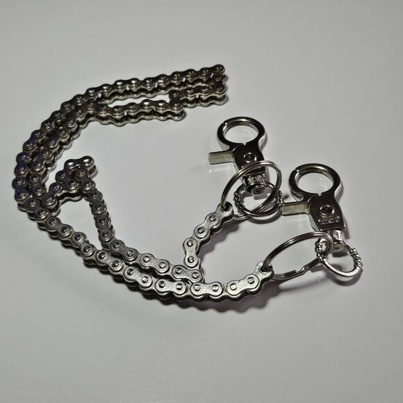 26" Bike Chain Clip Keychain Metal Bicycle Chain Links Silvertone Bikers Keyring - Picture 8 of 11